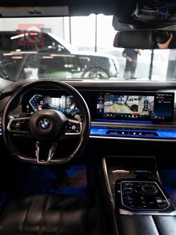 بي ام دبليو الفئة 7